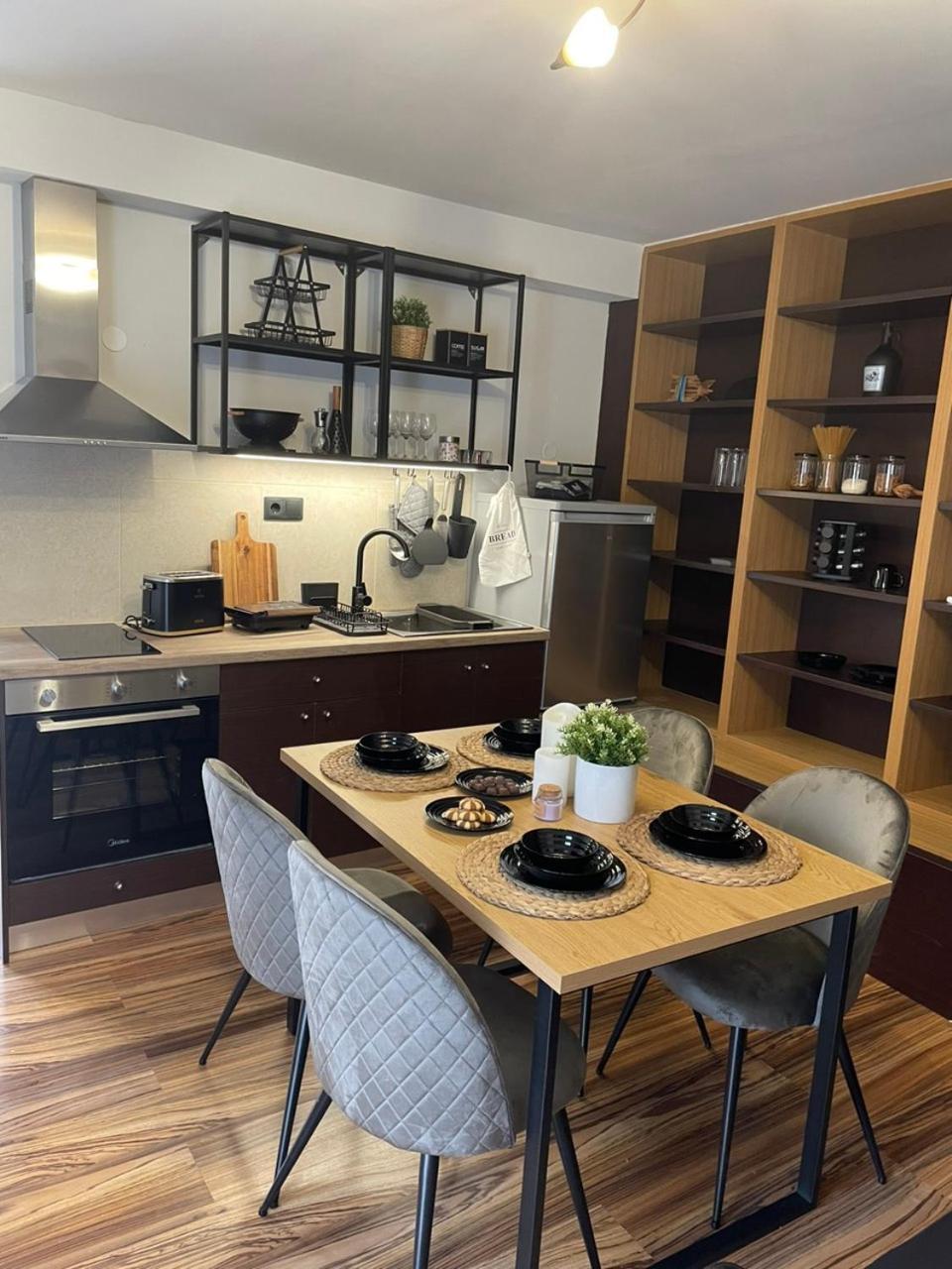Cocomelo Apts 3 Luxury Iraklio Eksteriør bilde