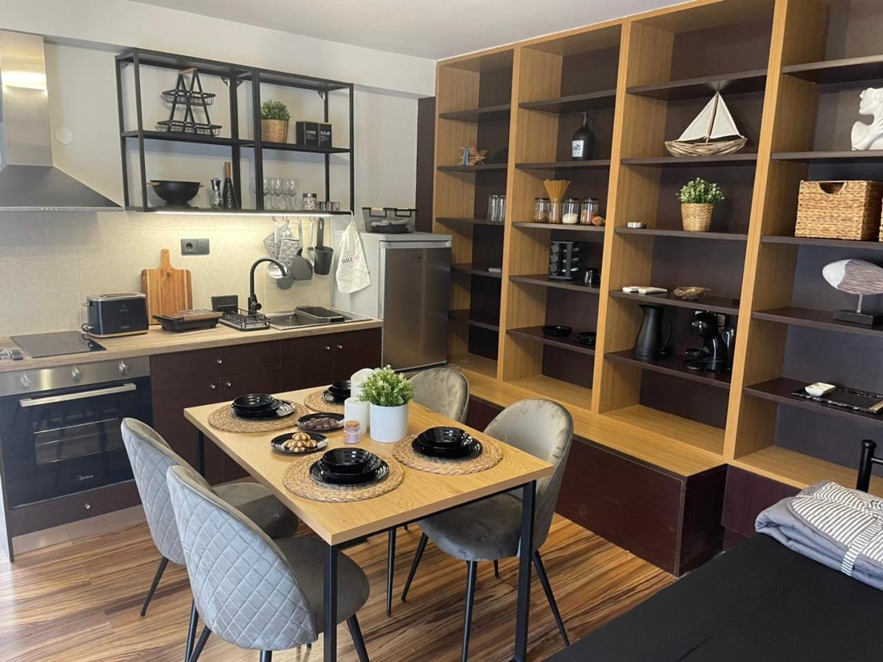 Cocomelo Apts 3 Luxury Iraklio Eksteriør bilde