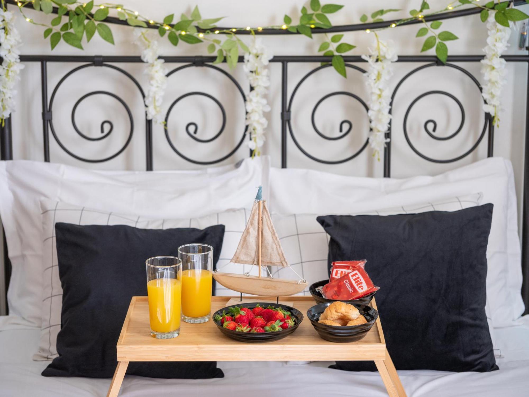 Cocomelo Apts 3 Luxury Iraklio Eksteriør bilde
