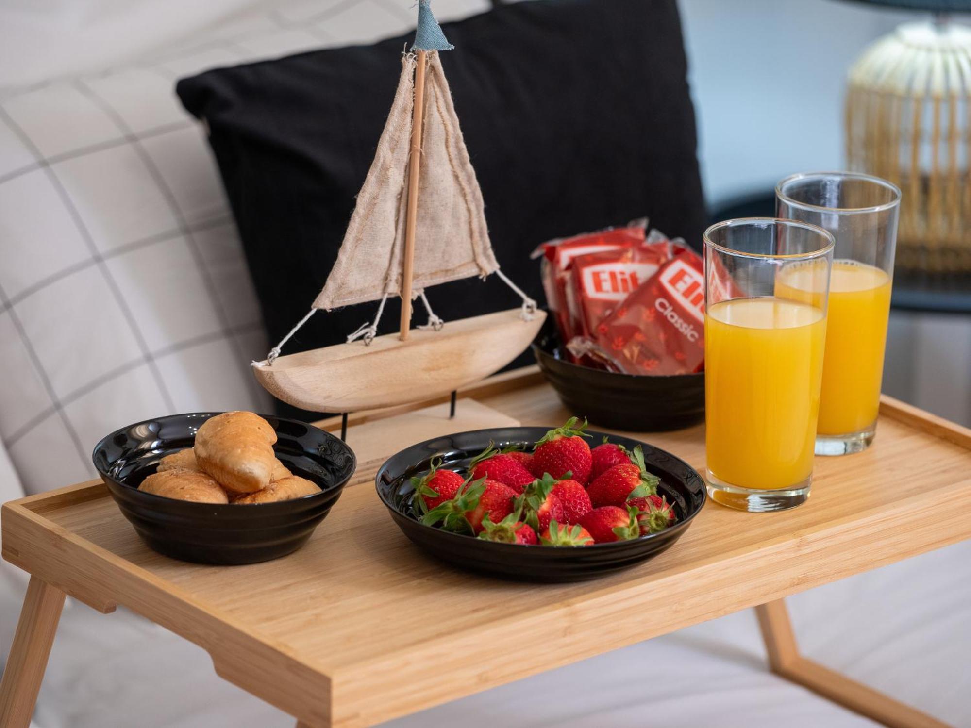 Cocomelo Apts 3 Luxury Iraklio Eksteriør bilde